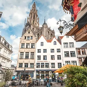 Apartment Tempel Triplex & Duplex At Historic Heart Of