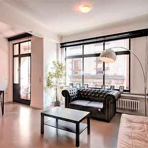 Apartment The Meir Lodge. In Heart Of